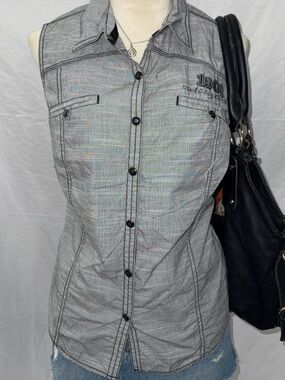 Harley-Davidson Gray Sleeveless Button-Up Tank with Black Stitching
